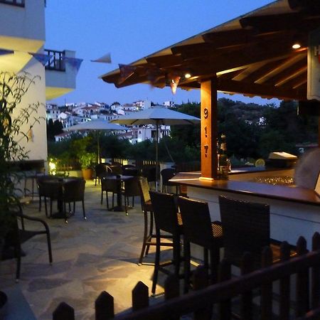 Golden Sun Hotel Kokkari Exterior foto